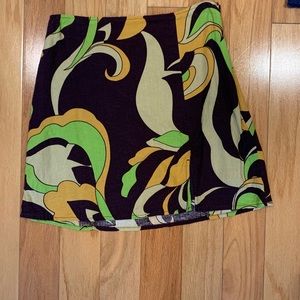 xsmall brown, yellow, and green skirt with cool boho pattern